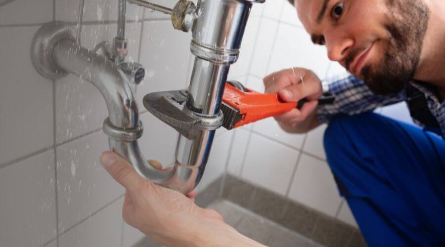 Professional same day plumber services in Erick, OK
